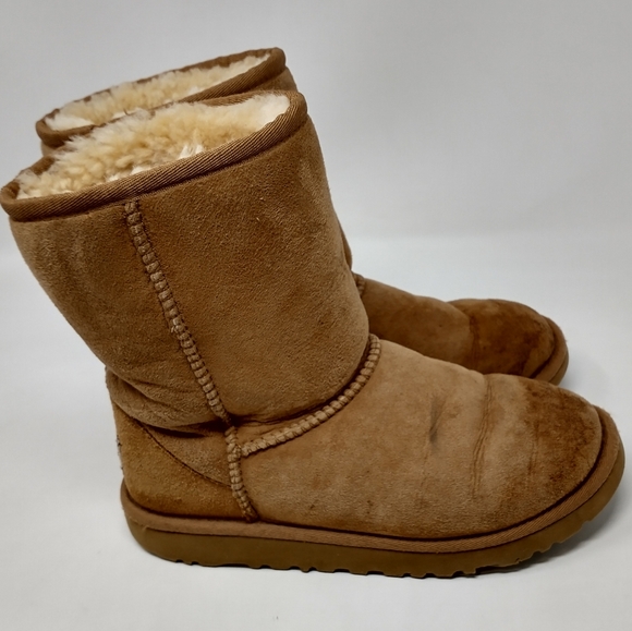 UGG Leather Suede Shearling Lined Calf Boots Youth Size 4Y, Women's Size 5.5 - Picture 11 of 12